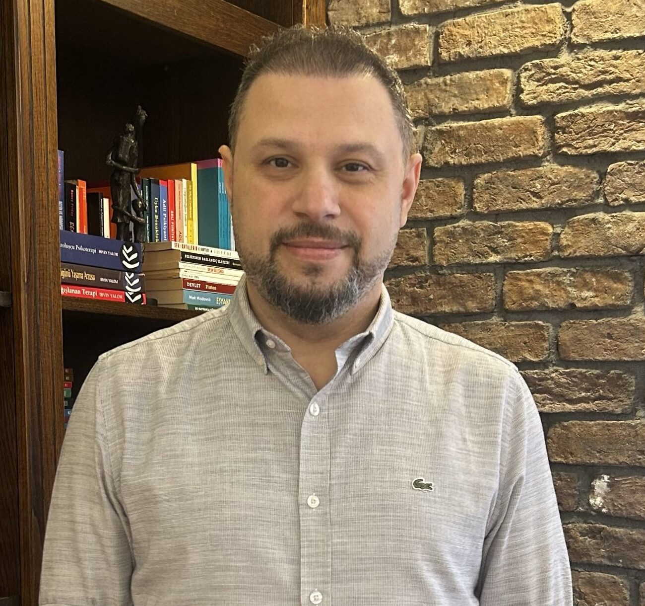 Uzm. Dr. Hakan Tokur